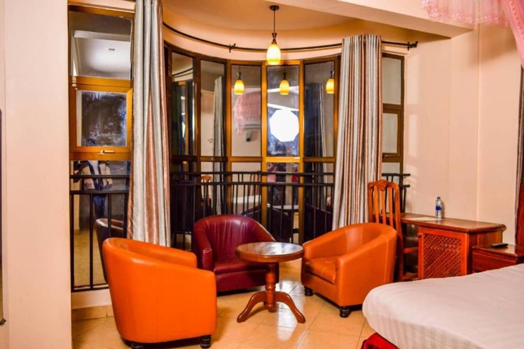 ארושה Grace Land Hotel מראה חיצוני תמונה